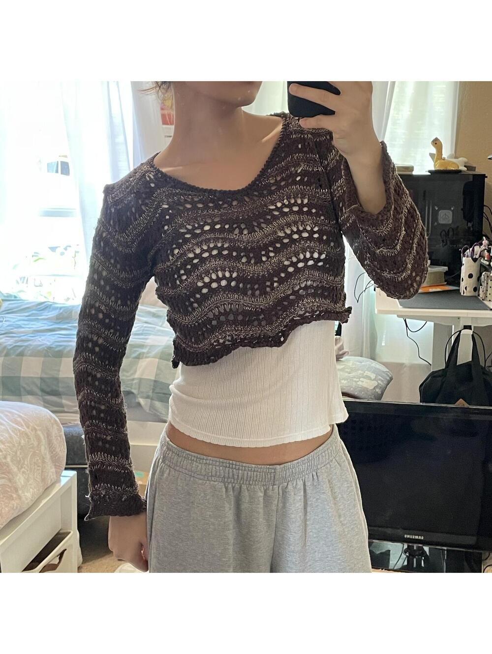 Brown wavy shrug crop top